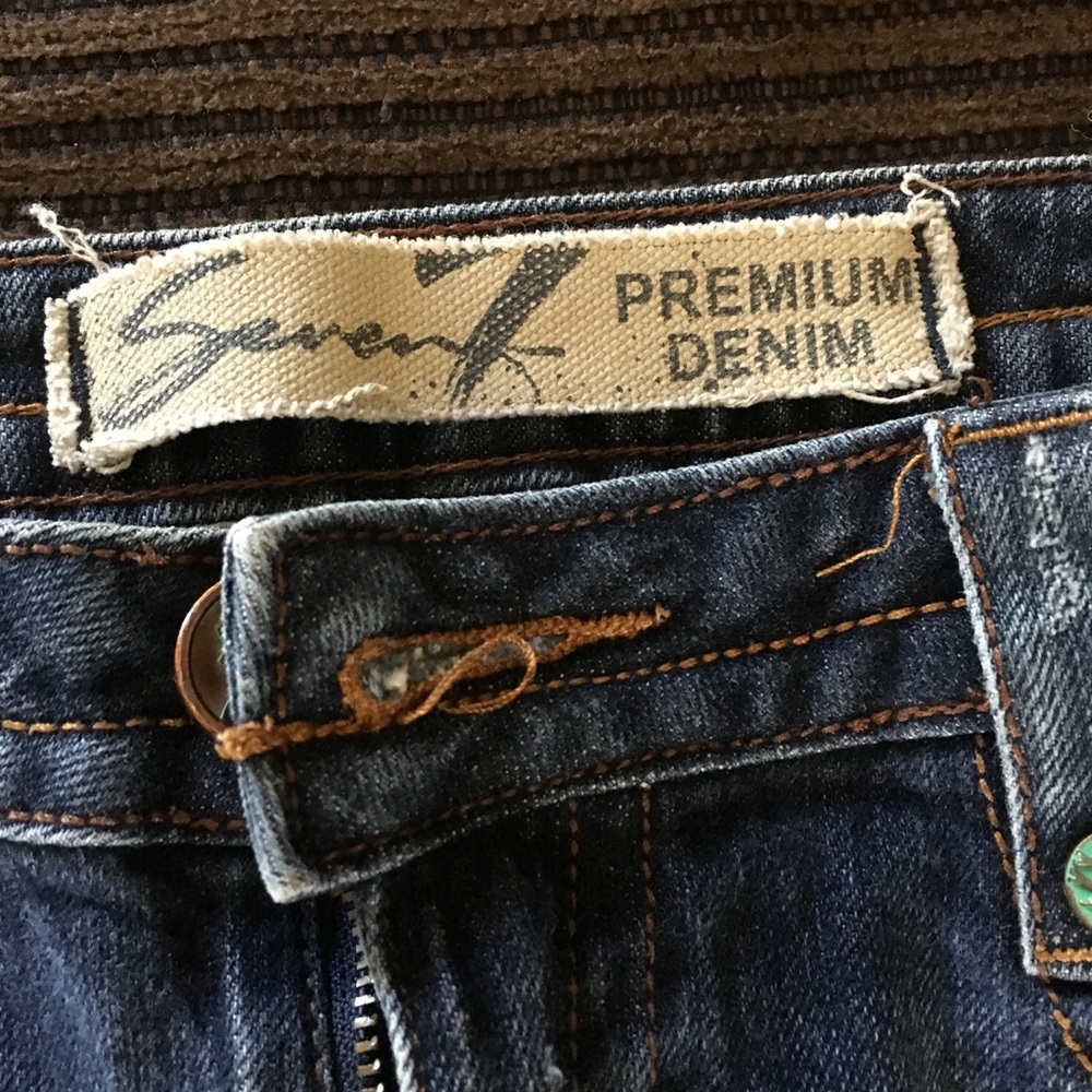Seven7 Jeans